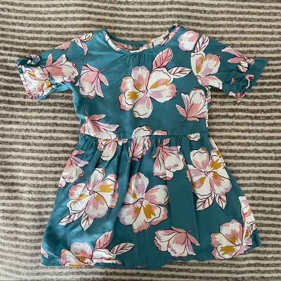 Bundle 3 EUC Girls 2T Dresses - Carters, Osh Kosh, Cat & Jack - Picture 9 of 11